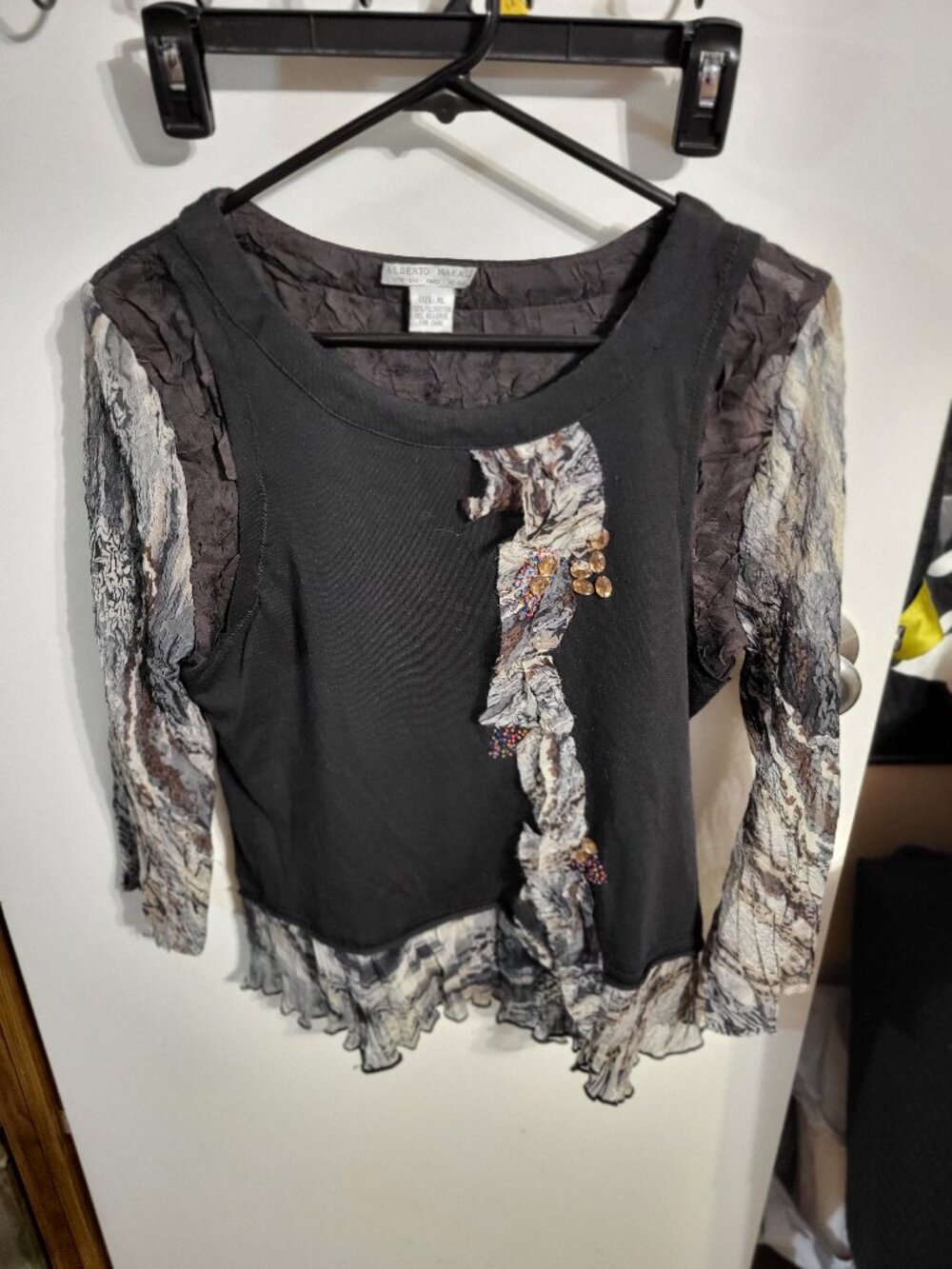 ALBERTO MAKALI SEQUIN JEWELED LONG SLEEVE TOP SZ XL